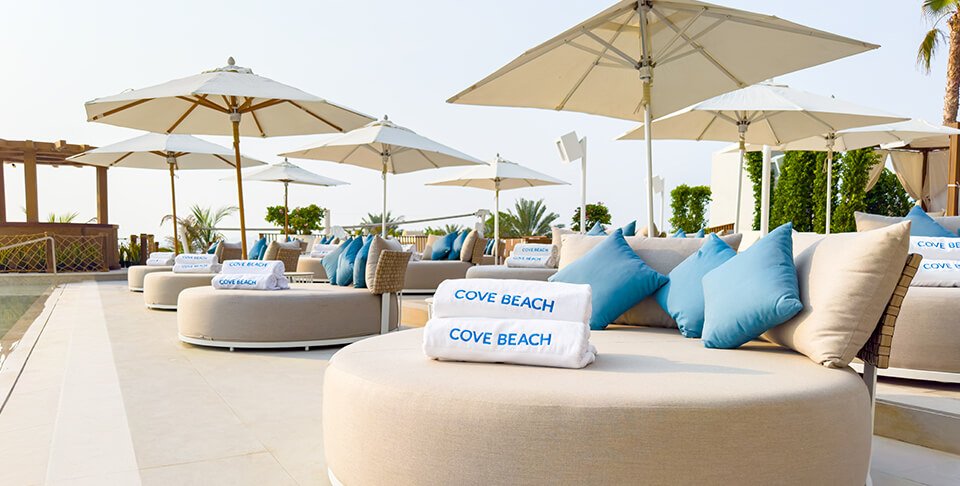 Why Beachfront Experiences Define Luxury Lifestyle in Dubai