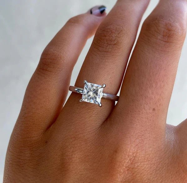 Top Reasons to Buy an Old Mine Cut Lab Diamond Ring