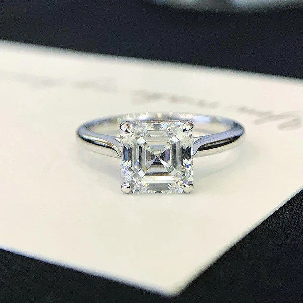 Top Trends in Lab Diamond Asscher Cut Ring Jewelry