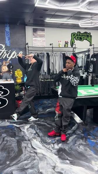 Blue Strips LA Clothing – Bringing Luxury to Urban Fashion