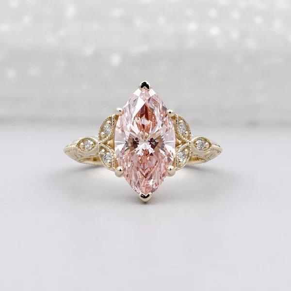 What Makes Light-Toned Jewelry Feel So Personal and Unique