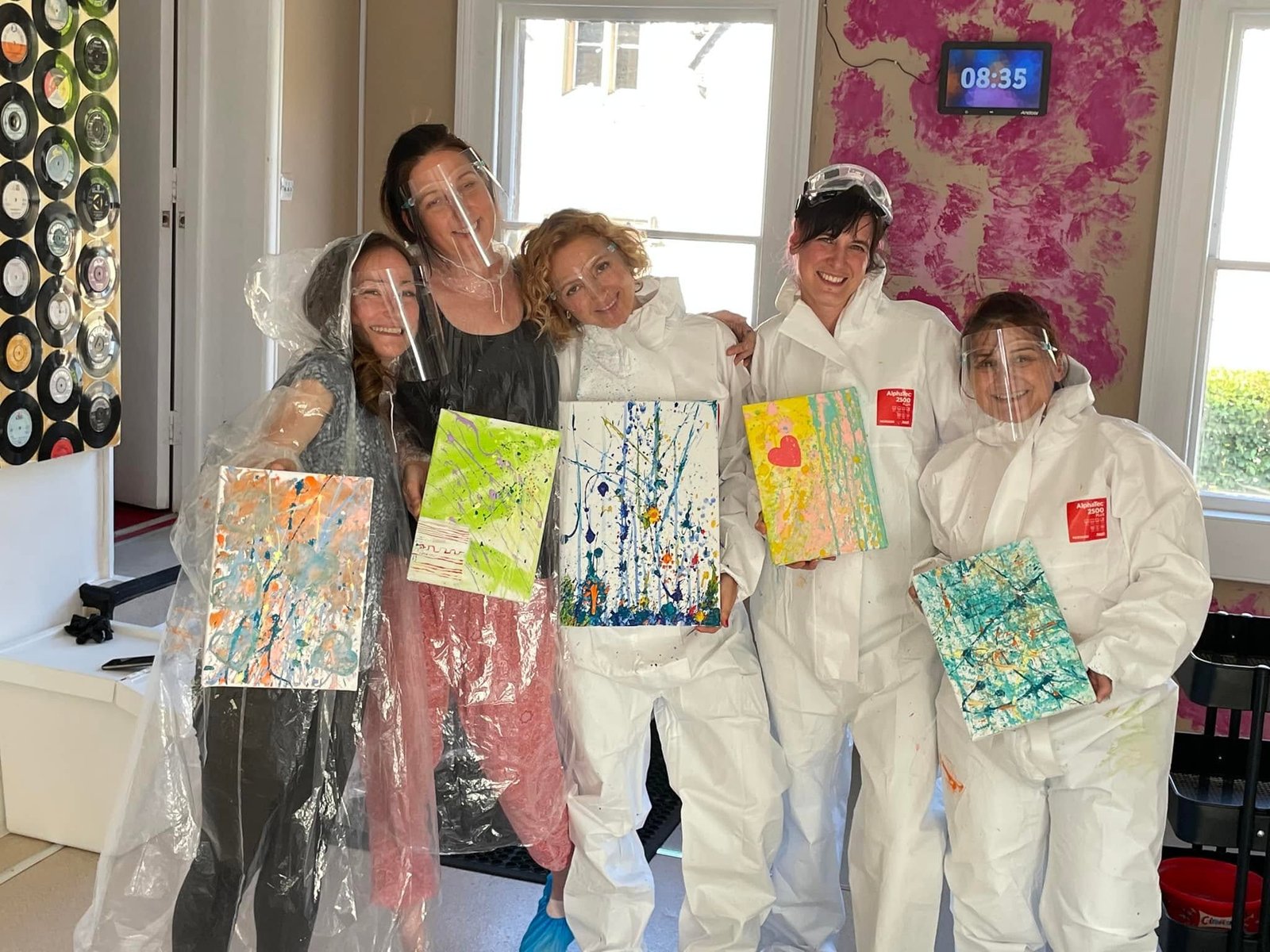 Experience Art Differently with Rage Painting Bath