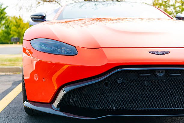 Reliable Car Garage Near Me in Dubai for Maintenance and Repairs