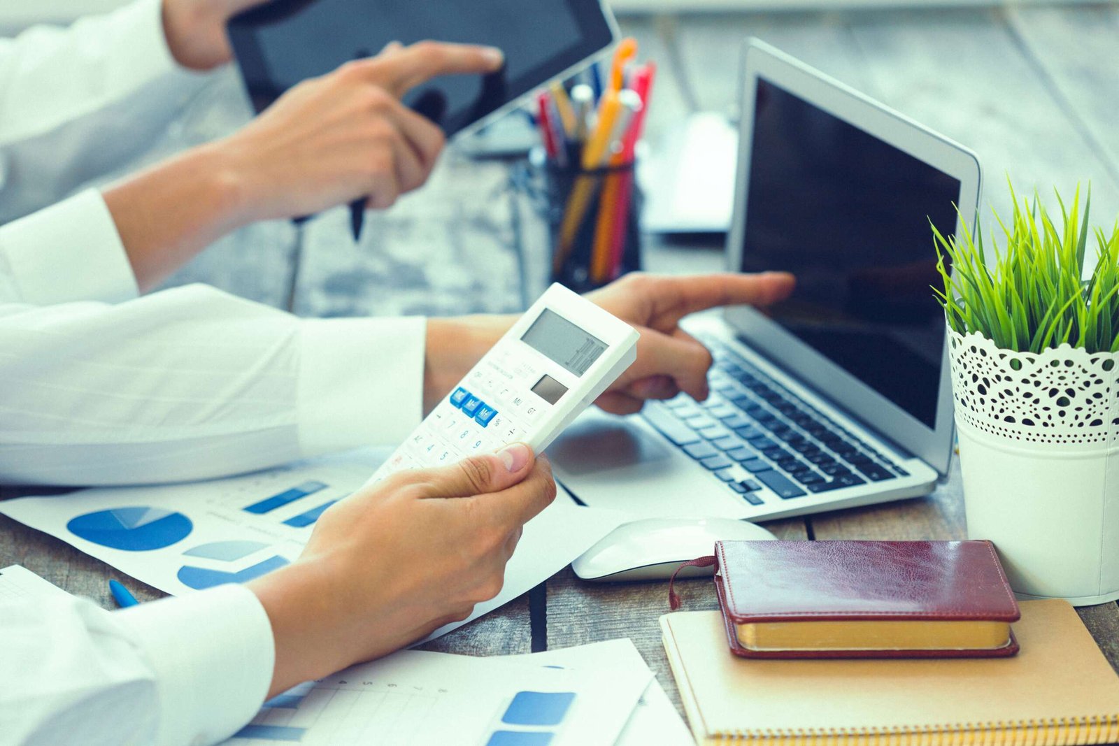 Outsourcing Accounting Services Cost in the UK: A Guide to Smarter Financial Management