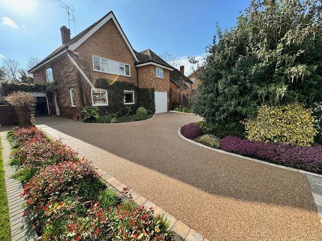 What Is the Best Driveway Material for Your Home?
