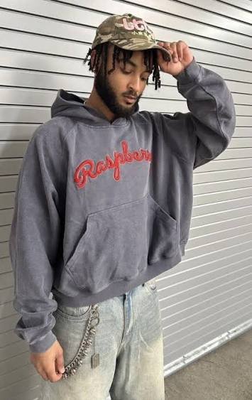 Raspberry Hills Fashion: Where Everyday Comfort Meets Modern Design
