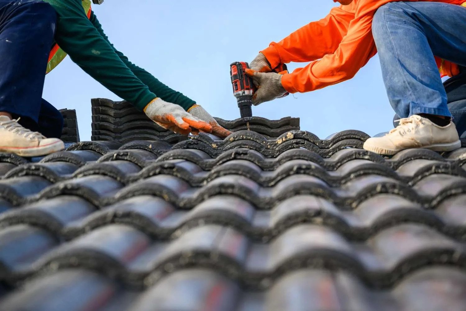 How Roof Maintenance in Wellesley Can Save You Thousands