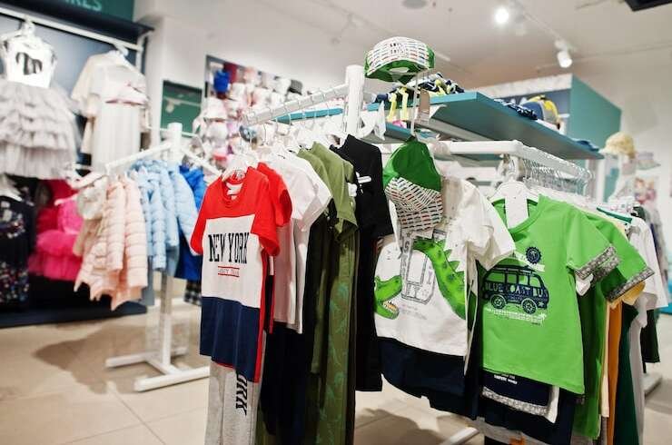 From Mini-Me Styling to Circular Closets: How Colombian Kids’ Fashion Is Changing