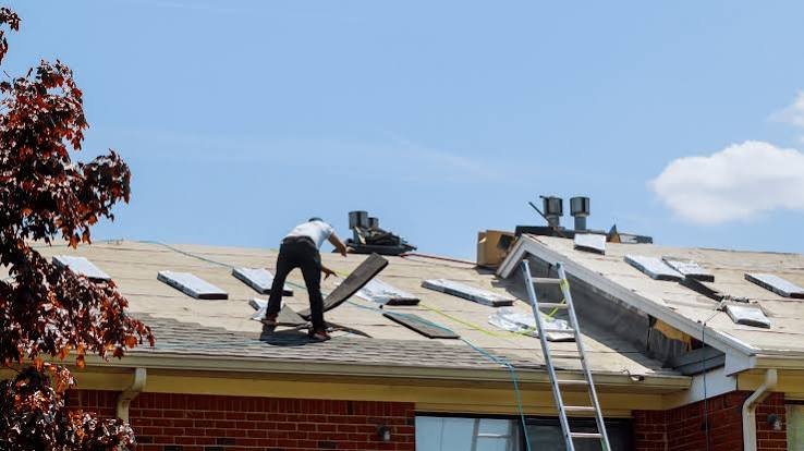 Wichita Roofing Pros: Reliable Roof Repair and Replacement Service for Every Home