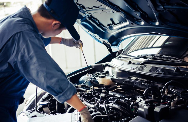 What Drivers Should Know About Maintaining a Car Between Service Visits